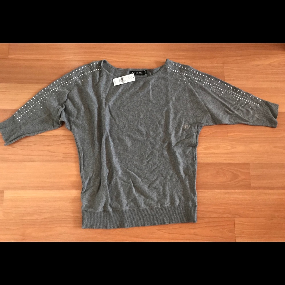 Gray sweater